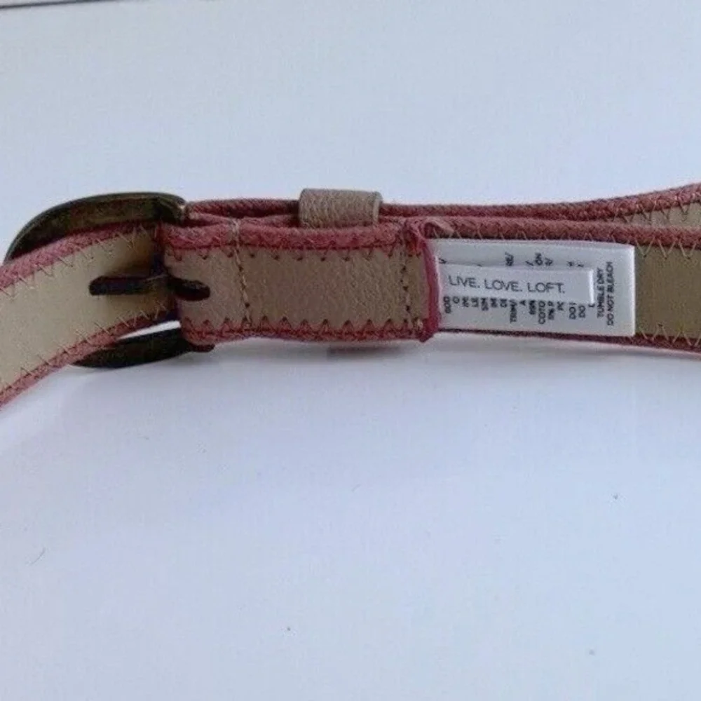 LOFT Skinny Belt Beige Tan Pebbled Faux Leather Pink Whipstitch‎ S Preppy 47-66